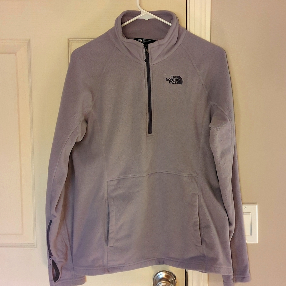 The North Face Women's 1/2 zip Grayish Purple EUC